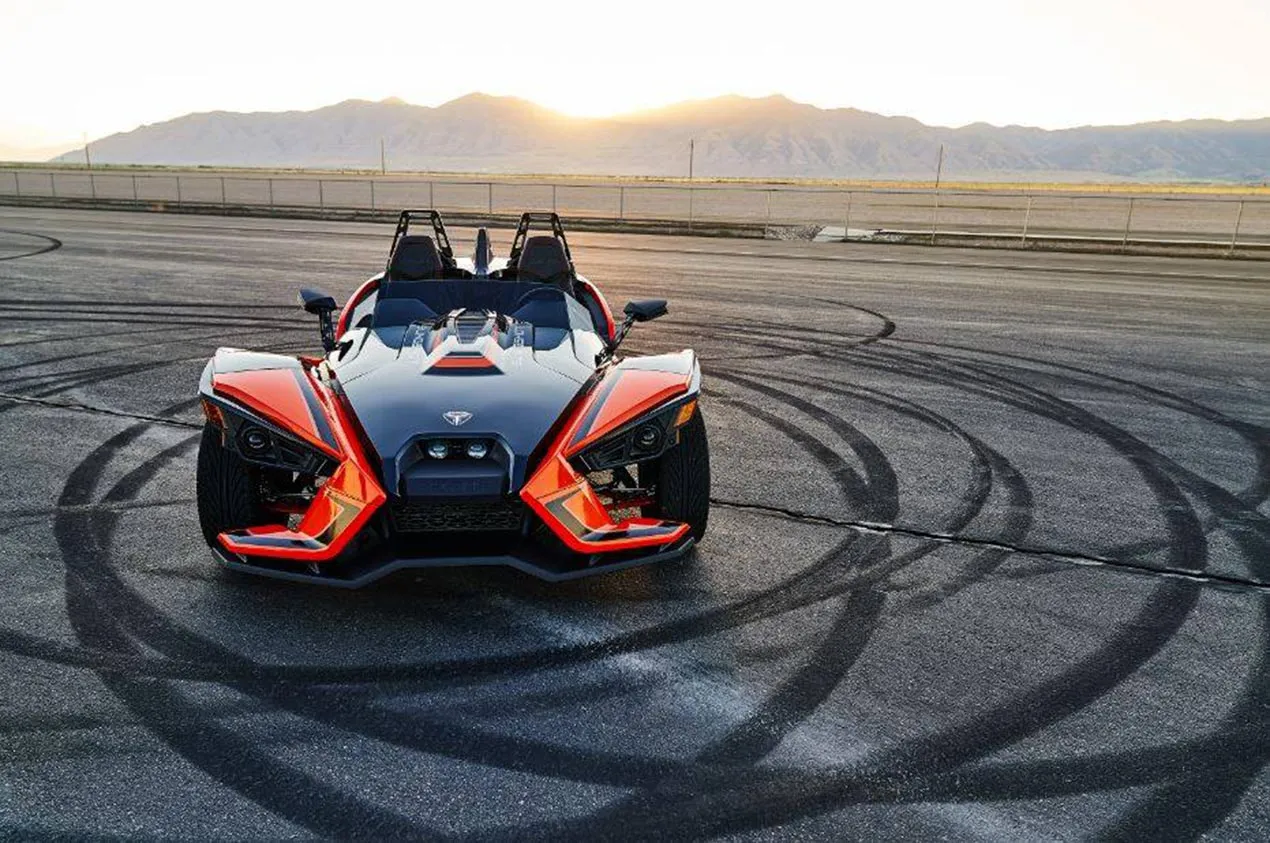 2018-polaris-slingshot-donuts.jpg